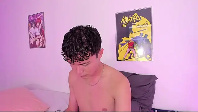 Snapshot of crushnier chatting on 12/17/24, 08:21 crushnier online show from 12/17/24, 08:21