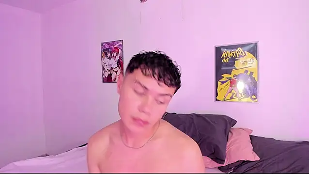 Snapshot of crushnier chatting on 12/21/24, 08:54 crushnier online show from 12/21/24, 08:54