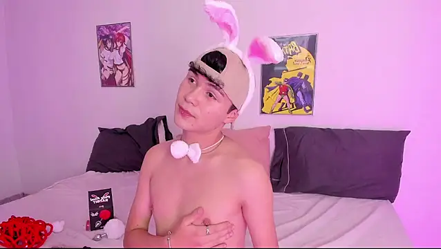 Snapshot of crushnier chatting on 02/10/25, 05:30 crushnier online show from 02/10/25, 05:30