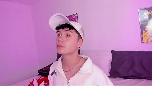 Snapshot of crushnier chatting on 03/03/25, 05:18 crushnier online show from 03/03/25, 05:18