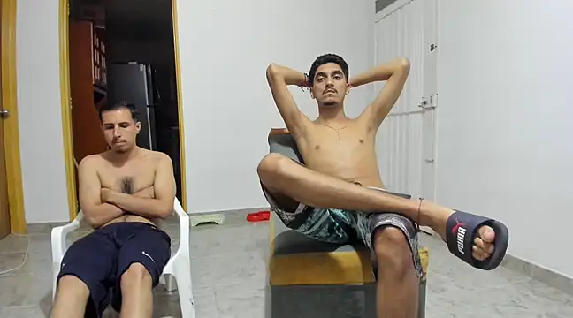 Snapshot of latin_bbc chatting on 12/31/24, 06:16 latin bbc online show from 12/31/24, 06:16