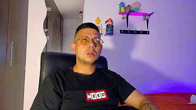 Nymphobuddies online show from 09/29/25, 08:24