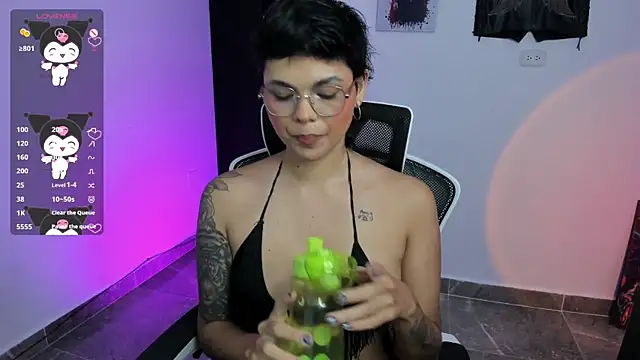 gooddess isis online show from 10/22/25, 10:04