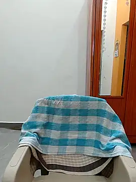 Tamil Shalini Lustyy online show from 11/26/25, 12:44