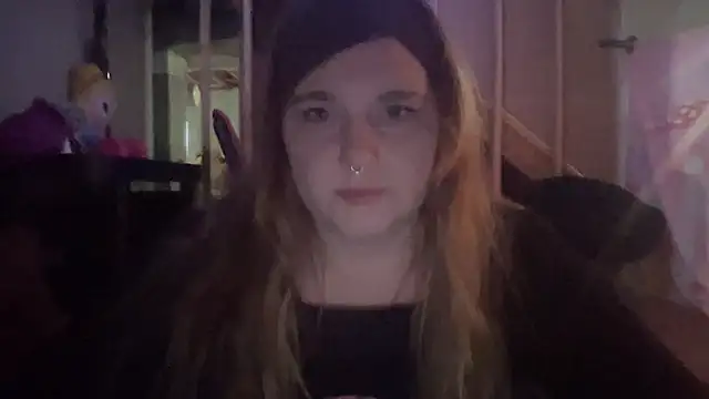 Snapshot of thickgingergoddess chatting on 01/23/25, 04:59 thickgingergoddess online show from 01/23/25, 04:59
