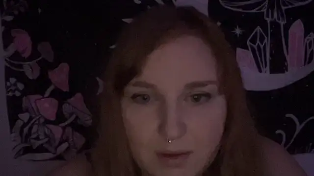 Snapshot of thickgingergoddess chatting on 02/04/25, 04:15 thickgingergoddess online show from 02/04/25, 04:15