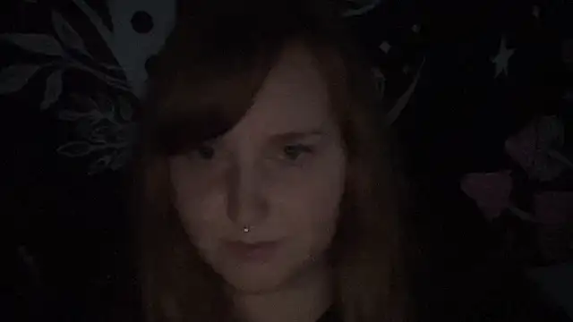 Snapshot of thickgingergoddess chatting on 02/09/25, 02:49 thickgingergoddess online show from 02/09/25, 02:49