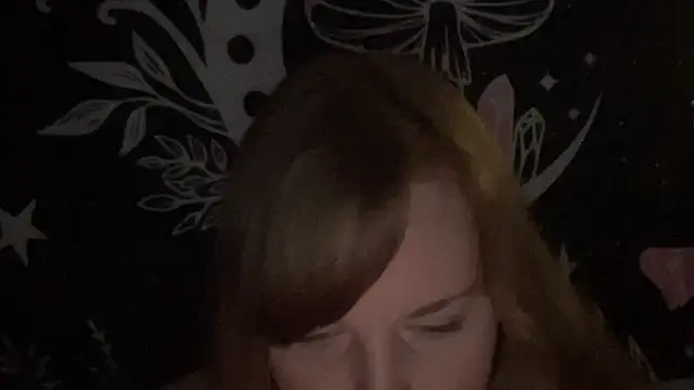 Snapshot of thickgingergoddess chatting on 02/27/25, 04:09 thickgingergoddess online show from 02/27/25, 04:09