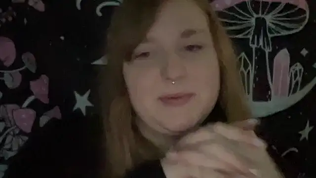Snapshot of thickgingergoddess chatting on 03/01/25, 10:53 thickgingergoddess online show from 03/01/25, 10:53