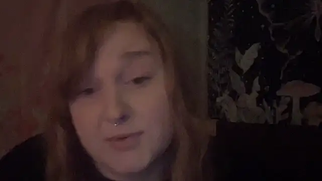 Snapshot of thickgingergoddess chatting on 03/15/25, 10:00 thickgingergoddess online show from 03/15/25, 10:00