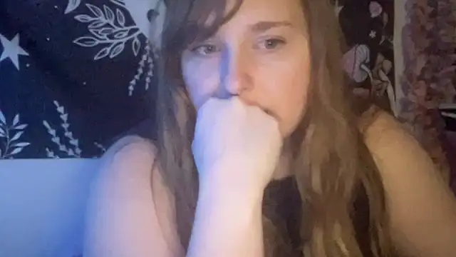 Snapshot of thickgingergoddess chatting on 03/16/25, 07:26 thickgingergoddess online show from 03/16/25, 07:26