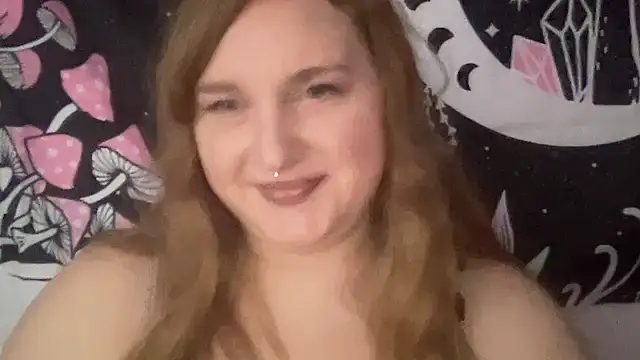 Snapshot of thickgingergoddess chatting on 03/19/25, 09:16 thickgingergoddess online show from 03/19/25, 09:16