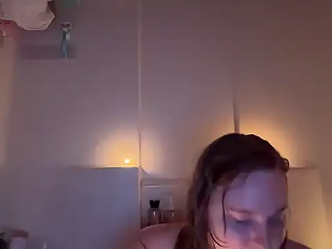 Snapshot of thickgingergoddess chatting on 10/07/25, 03:47 thickgingergoddess online show from 10/07/25, 03:47