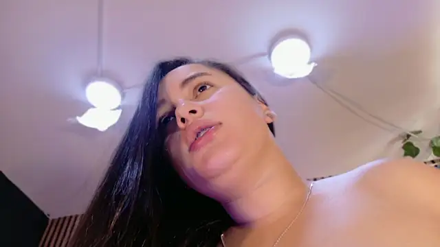 Victoria Ponce1 online show from 09/26/25, 07:40