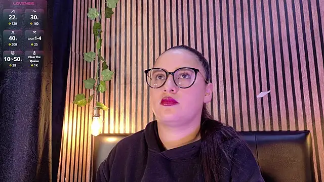 Victoria Ponce1 online show from 10/02/25, 08:38