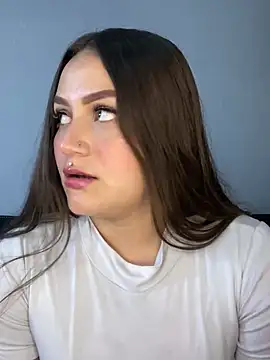 cherry coper online show from 03/22/25, 12:14