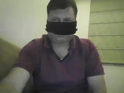 Snapshot of samee00721 chatting on 12/15/24, 08:58 samee00721 online show from 12/15/24, 08:58