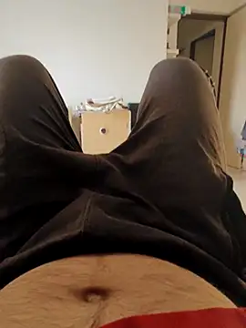 Snapshot of samee00721 chatting on 03/08/25, 12:20 samee00721 online show from 03/08/25, 12:20