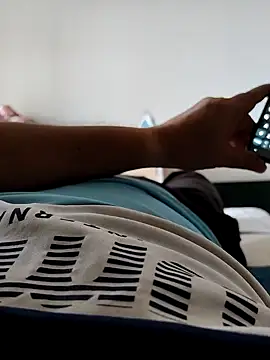 Snapshot of samee00721 chatting on 10/04/25, 06:22 samee00721 online show from 10/04/25, 06:22