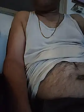 Snapshot of samee00721 chatting on 10/07/25, 04:15 samee00721 online show from 10/07/25, 04:15