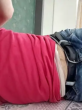 Snapshot of samee00721 chatting on 10/11/25, 06:45 samee00721 online show from 10/11/25, 06:45