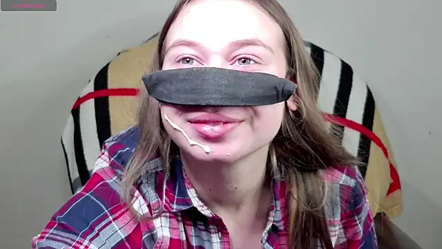 Mikki5P online show from 02/21/25, 06:04