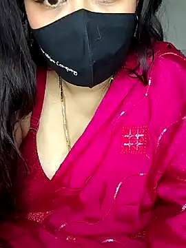 Snapshot of Mayuri77 chatting on 01/18/25, 08:09 Mayuri77 online show from 01/18/25, 08:09
