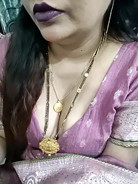 Mayuri77 online show from 04/06/26, 09:21