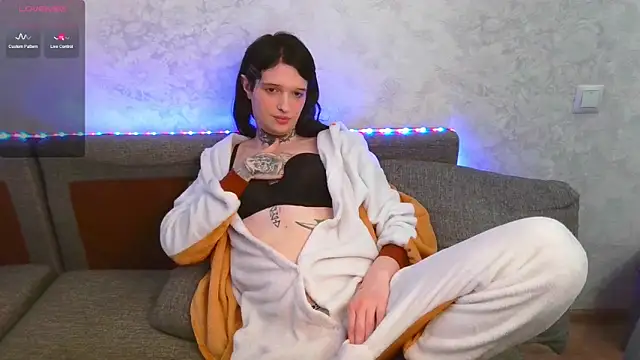 Simona Rain online show from 02/16/25, 12:54