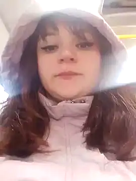 Eva Florence online show from 12/28/24, 06:49