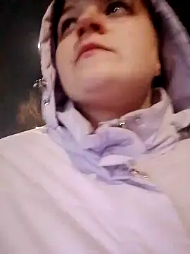 Eva Florence online show from 12/28/24, 07:01