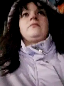 Eva Florence online show from 12/29/24, 01:38