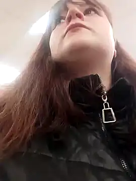 Eva Florence online show from 01/02/25, 03:19