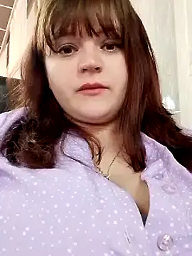 Eva Florence online show from 01/10/25, 02:34