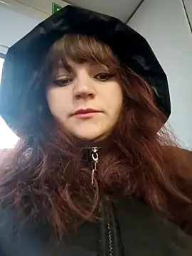 Eva Florence online show from 01/17/25, 11:59