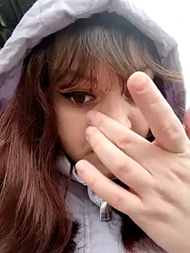 Eva Florence online show from 01/29/25, 11:09