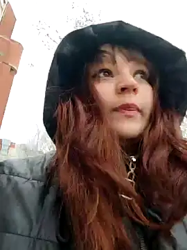 Eva Florence online show from 02/10/25, 09:04