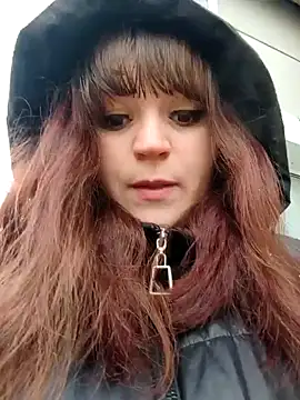 Eva Florence online show from 02/10/25, 12:08