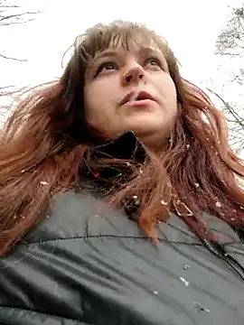 Eva Florence online show from 03/05/25, 12:00