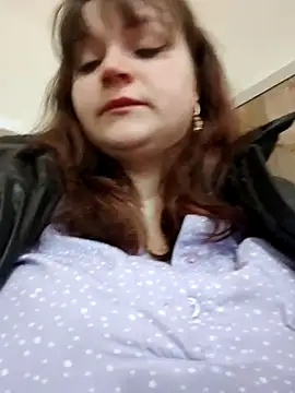 Eva Florence online show from 03/07/25, 07:52