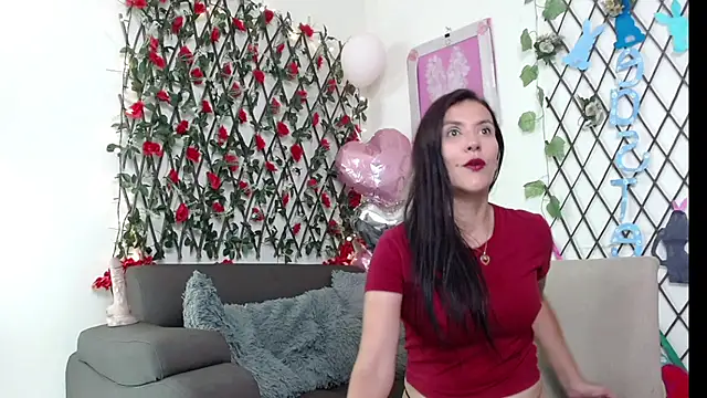 GeorginaBianco online show from 04/13/26, 12:10