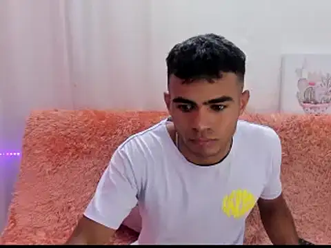 alessandro 2005 online show from 02/03/25, 12:25