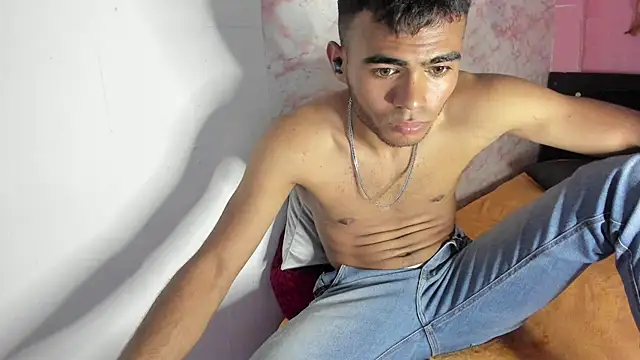 alessandro 2005 online show from 02/06/25, 10:21