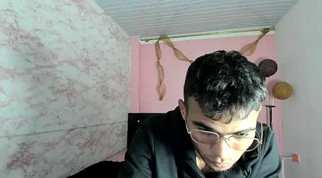 alessandro 2005 online show from 02/13/25, 11:26