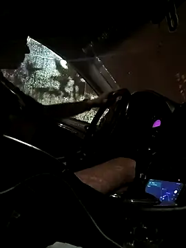 Snapshot of Ak0904 chatting on 10/26/25, 07:09 Ak0904 online show from 10/26/25, 07:09