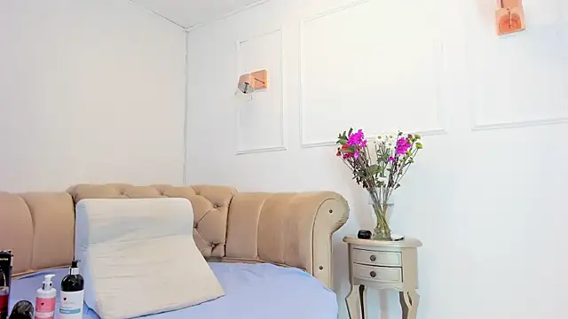 briannaduque online show from 02/22/25, 12:40