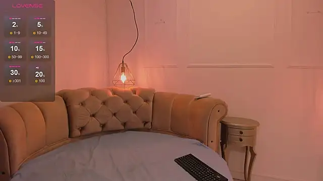 briannaduque online show from 03/05/25, 01:06