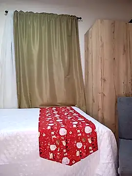 sofiaVelez01 online show from 12/14/24, 02:34