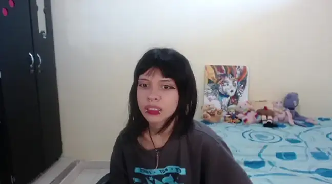 hachi kitty online show from 12/11/24, 06:20