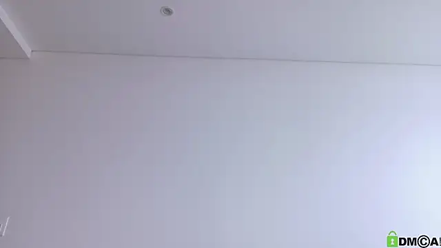 lia  Suummer online show from 10/04/25, 03:32